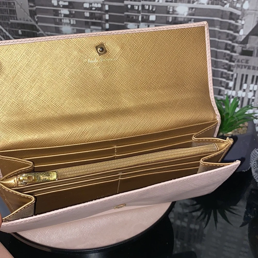 Authentic Ferragamo Wallet and Miu Miu Bracelet_5
